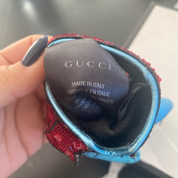 Gucci Women’s Leather Blue Gloves - Picture 5 of 9